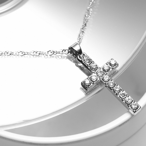 NEW | Silver Crystal Cross Pendant Necklace - Picture 1 of 3